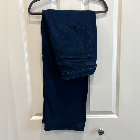 Old Navy High-Waisted Wow Wide-Leg Jeans - Picture 6 of 9